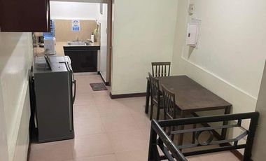 N51969 Townhouse for Rent in Makati!