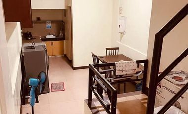 N51969 Townhouse for Rent in Makati!