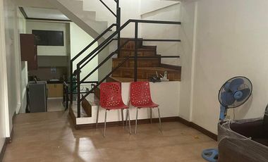 N51969 Townhouse for Rent in Makati!