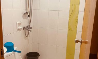 PN51969 Townhouse for Rent in Makati!