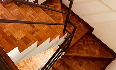 PN51969 Townhouse for Rent in Makati!