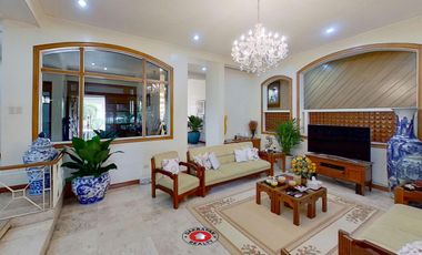 House and Lot For Sale in High-end Insular Village Subdivision