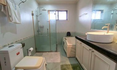House and Lot for Sale at Palms Pointe Village, Alabang, Muntinlupa