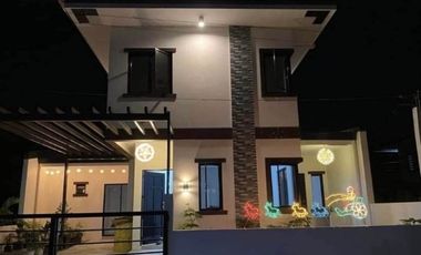House & Lot in Ironwood Estates, LIpa Batangas for SALE! PAGIBIG Assume Balance
