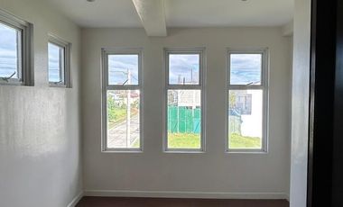HOUSE & LOT FOR SALE: 4 Bedroom 353sqm 5 Bath + 2 Staff Room - Avida Settings at Nuvali