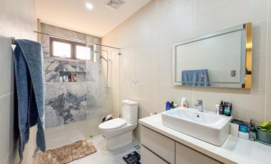 HOUSE FOR SALE: 3-Storey 6 Bedroom 1,100sqm with Private Swimming Pool in Silang, Cavite - Ayala Westgrove Heights