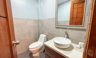 HOUSE FOR SALE: 3-Storey 6 Bedroom 1,100sqm with Private Swimming Pool in Silang, Cavite - Ayala Westgrove Heights