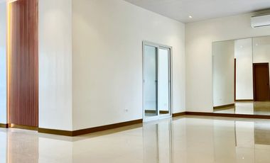 Newly Renovated House & Lot For Sale in BF Homes Paranaque