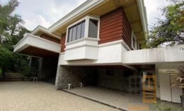 5 BR in a 2-Storey House for Rent at Green Meadows Subdivision, Quezon City