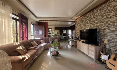 4 BR MODERN FAMILY HOUSE AND LOT WITH SHADED GARAGE