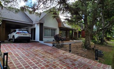 House & Lot In Royal Pines Tagaytay for RENT! 327 sqm for 60k per month