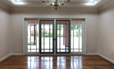 Sprawling Bungalow House with Pool for Sale in Ayala Alabang, Muntinlupa