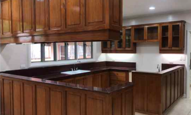 Sprawling Bungalow House with Pool for Sale in Ayala Alabang, Muntinlupa