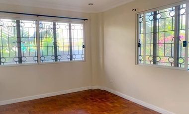 Spacious House with 3-Bedrooms and Semi Furnished in Banilad, Mandaue City