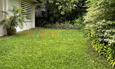 3 Bedrooms House for Rent in Dasmariñas Village, Makati City