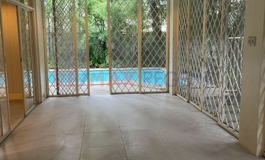 3 Bedrooms House for Rent in Dasmariñas Village, Makati City