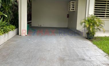 3 Bedrooms House for Rent in Dasmariñas Village, Makati City