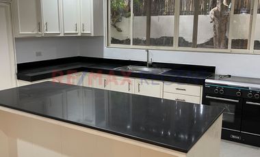 3 Bedrooms House for Rent in Dasmariñas Village, Makati City