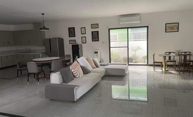 3 Storey, 6 Bedroom House For Lease near Clark in Angeles City, Pampanga