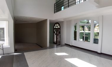 Magnificent House & Lot for Rent in Angeles City near Rockwell Development!