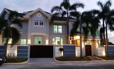 Magnificent House & Lot for Rent in Angeles City near Rockwell Development!