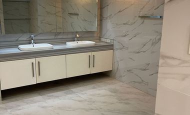 4 Bedroom House for Rent in South Forbes, Makati City, Metro Manila