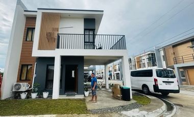 For Rent 2 Storey House And Lot Fully Furnished