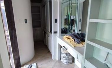 Staff House for Rent at Poblacion, Makati City, Metro Manila