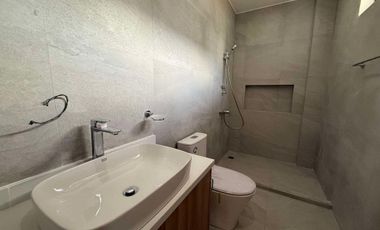 4Bedroom House for sale in Marikina City near UPtown Center