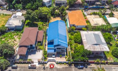 House and Lot For Sale in High-end Insular Village Subdivision