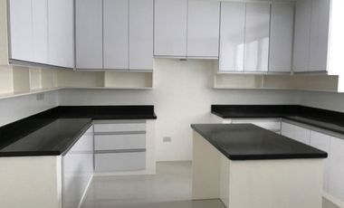 4 Bedroom House for Rent in San Lorenzo Village, Makati City