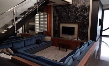 3 Storey House with roof deck and pool For Rent in Pulu Amsic, Angeles City