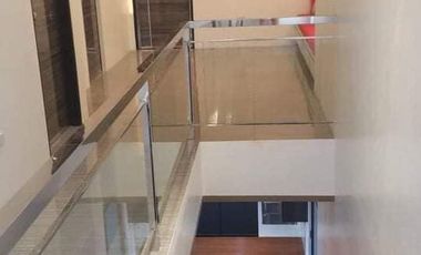 3 Storey House with roof deck and pool For Rent in Pulu Amsic, Angeles City