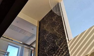 3 Storey House with roof deck and pool For Rent in Pulu Amsic, Angeles City