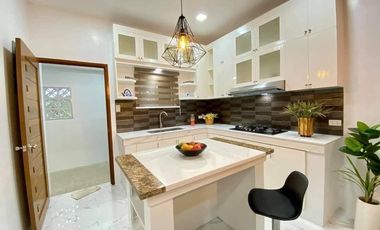 For Sale: BrandNew Elegant House w/ Swimming Pool, Savannah Subd., Angeles
