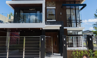 For Sale Pueblo Del Sol Tagaytay 4 Bedroom Brand new Tagaytay house for sale