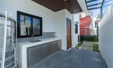 For Sale Pueblo Del Sol Tagaytay 4 Bedroom Brand new Tagaytay house for sale