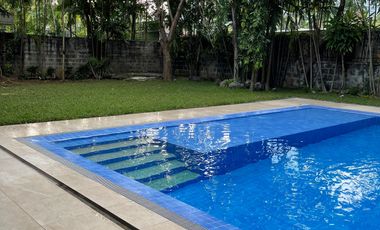 5 Bedroom House for Rent in Urdaneta Village, Makati City