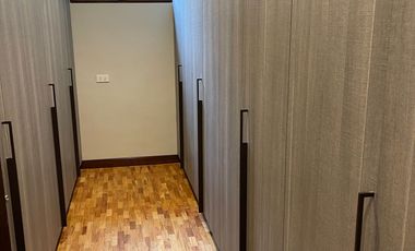 5 Bedroom House for Rent in Urdaneta Village, Makati City