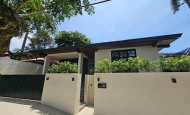 MODERN BUNGALOW HOUSE AND LOT IN AYALA ALABANG MUNTINLUPA