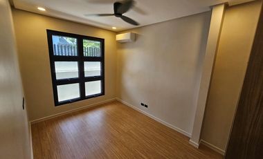 MODERN BUNGALOW HOUSE AND LOT IN AYALA ALABANG MUNTINLUPA