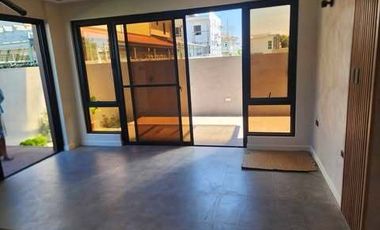Modern 4 Bedroom Home