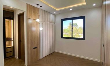 Modern 4 Bedroom Home
