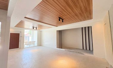 Modern 4 Bedroom Home