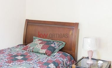 For Sale 3 Bedrooms House & Lot w/ Income in Soldiers Hills Village, Muntinlupa