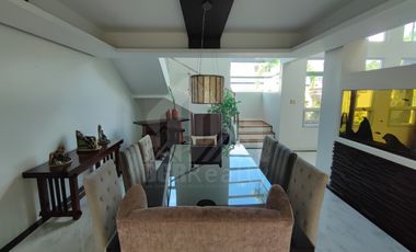 For Sale Spectacular Modish House and Lot in Angeles City Exclusive Subd