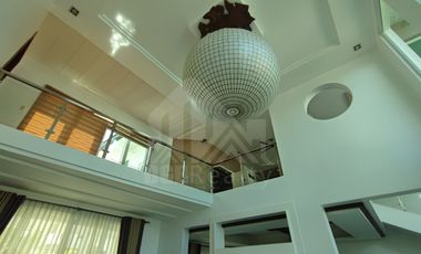 For Sale Spectacular Modish House and Lot in Angeles City Exclusive Subd