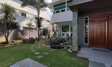 For Sale Spectacular Modish House and Lot in Angeles City Exclusive Subd