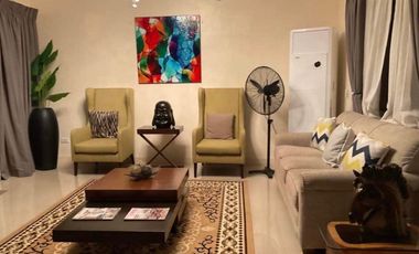 Elegant Palatial Modern Bungalow House w/ Pool in Korean Town, Angeles City
