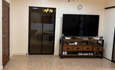 Elegant Palatial Modern Bungalow House w/ Pool in Korean Town, Angeles City